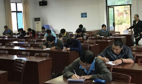 叶珊珊2[3].jpg