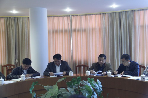 鄒小珍：省機(jī)電控股公司到我司開展八項(xiàng)規(guī)定檢???[2].jpg