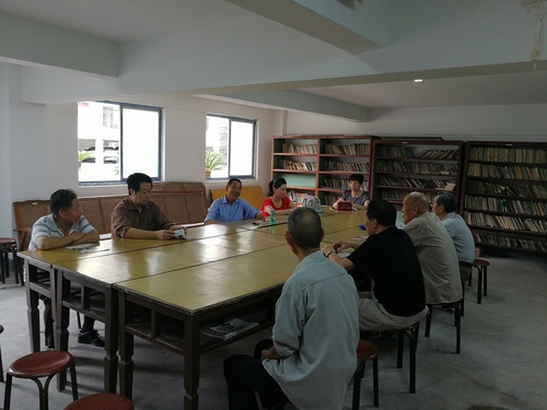 郑若男：社区办党支部学习廖俊波.jpg