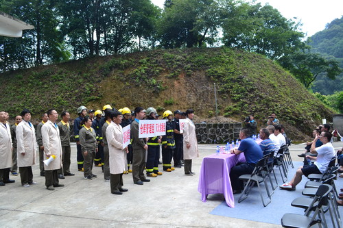 徐敬华：龙岩市民爆物品储存库专项应急预案演练在海科龙岩分公司举行1.jpg