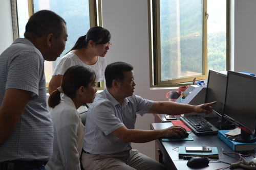 张力燕：公司纪委书记曾开锋一行到龙岩分公司检查指导纪检工作.jpg