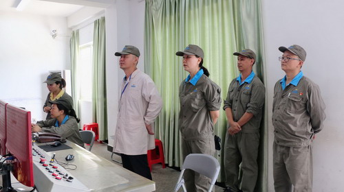 吴瑶：公司副总经理祁忠清一行到龙岩分公司检查指导工作_调整大小.jpg
