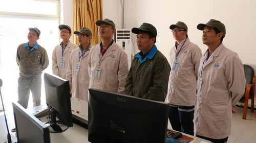 （采用）吴瑶：福建马坑矿业技术人员到龙岩分公司调研参观_调整大小.jpg