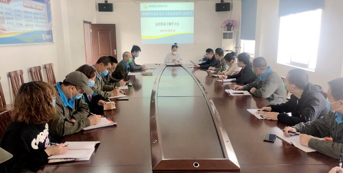 图卢春雨—中心组学习_调整大小.jpg