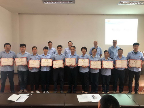 永安双华公司吴泉艳：特约通讯员颁发仪式现场_调整大小.jpg