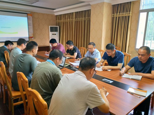 烽林叶彤：纪委学习_调整大小.jpg