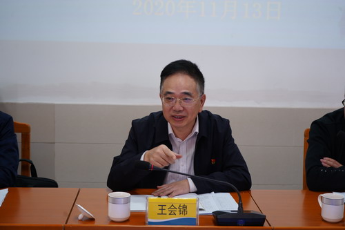 烽林林美玲：机电领导调研4_调整大小.JPG