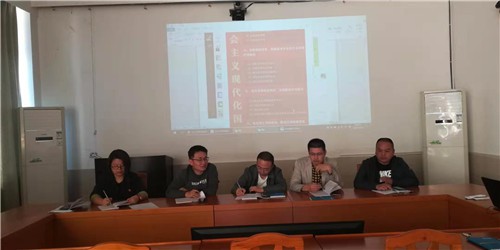 格式工厂烽林王俊钦：学习现场.jpg