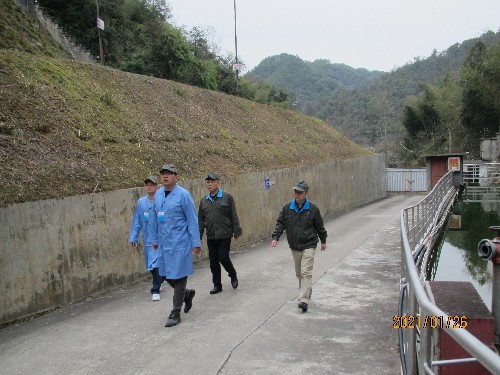 微信图片_20210127182436~1.jpg