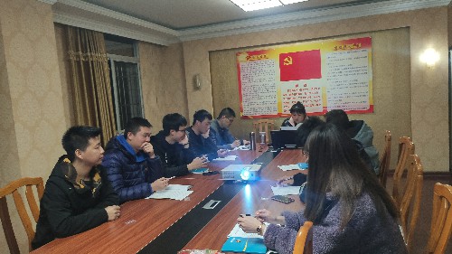 特约通讯员连珂莹：念好“三字经�?讲好“三句话�?助推团建工作2~1.jpg