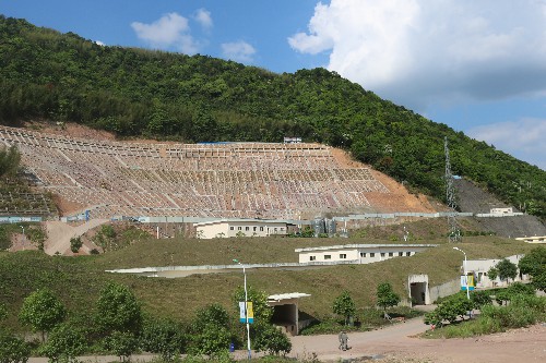 叶莉：龙岩分公司江山边坡治理二期工程全景~1.jpg