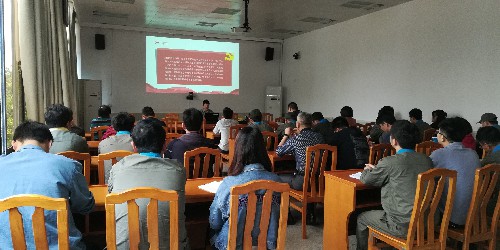 烽林王俊钦：党史学习教育宣讲报告�?~1.jpg
