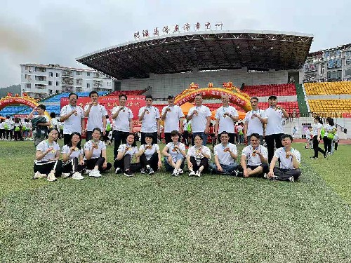 烽林王俊钦：健步走活�?~1.jpg