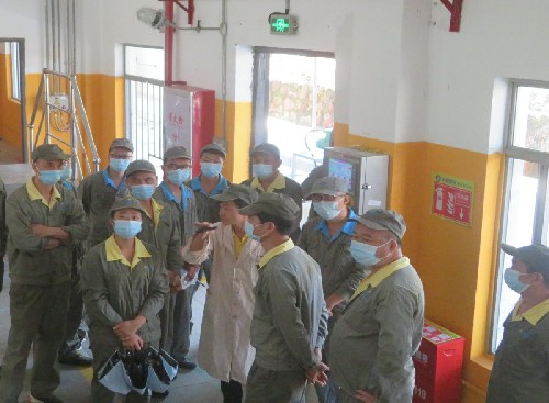 福安分公司胡幼华：图�?�?5日福安分公司组织开展技改线(二期)现场培训~1.jpg