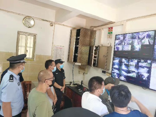 丁海峰：龙岩市多部门联合检查督导组莅临龙岩分公司民爆物品储存库开展联合安全检查~1.jpg