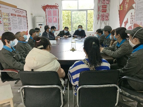 专题会图片~1.jpg