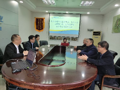 座谈会~1.jpg