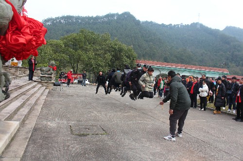 活动图片2~1.jpg