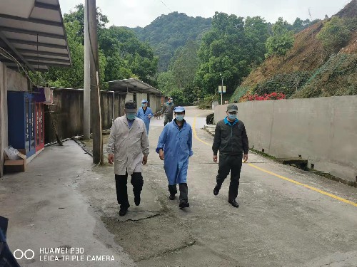 民化建设+杨红�?龙岩市新罗区工科局检查指导海峡科化民化建设公司安全工作~1.jpg