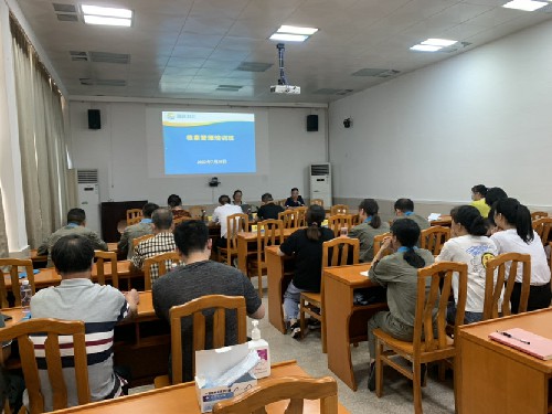 (建议采用)烽林林美玲：档案交流共成长，凝心聚力同进步——海峡科化烽林分公司开展档案管理培训活�?.jpg