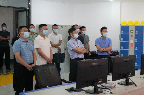 海峡科化永安分公司吕宝鑫：省反恐办第四联合检查组到海峡科化永安分公司开展反恐防范安全检查照�?~1.jpg