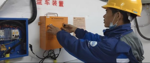 格式工厂龙岩分公�?张逸清+演练现场.jpg