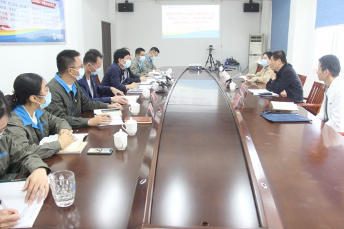 格式工厂福安胡廷淦：图为林心銮到福安分公司调研指导工�?(1).jpg