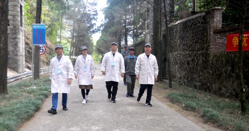 格式工厂省工信厅装备处副处长郭俊义安全检�?.jpg
