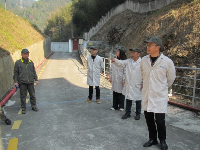 格式工厂海峡科化公司党委委员、财务总监于钦华前往安全包保单位日升公司进行节前安全检查2.jpg